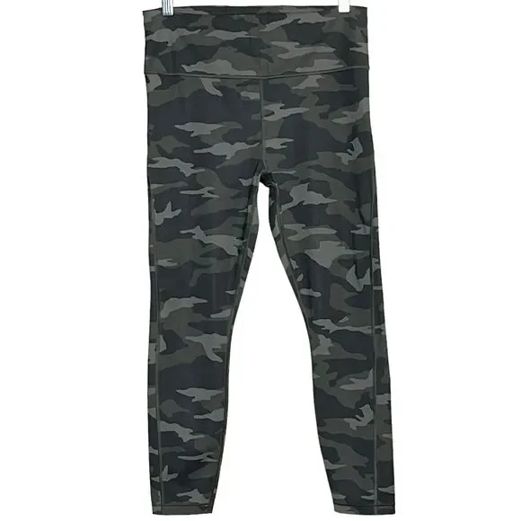 Athleta Ultimate 7/8 Tights High Waist Camo Leggings Stash Pockets Size M - Picture 5 of 10